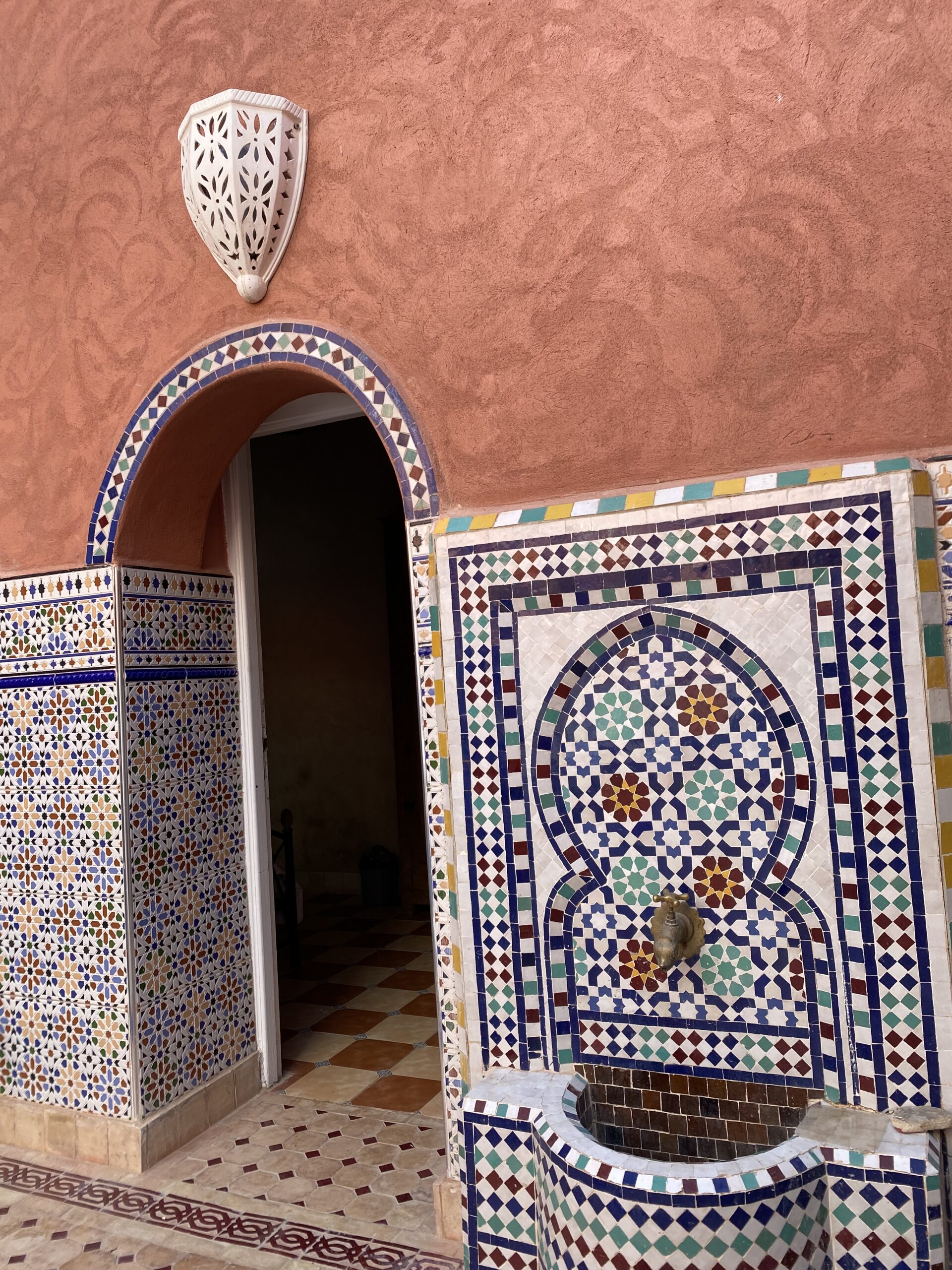 Riad Mériem – Front de Mer – Avec Piscine