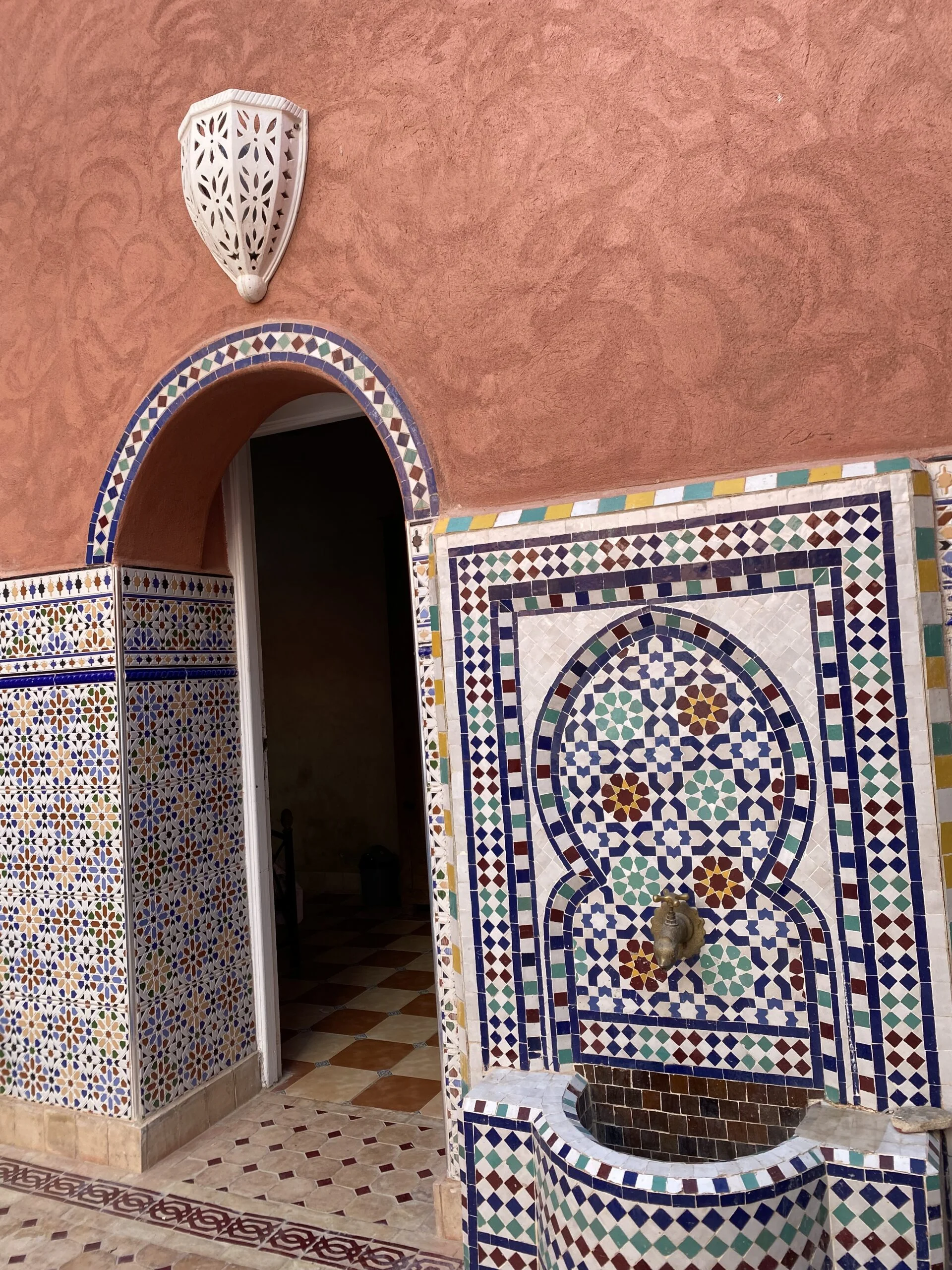 Riad Mériem – Front de Mer – Avec Piscine