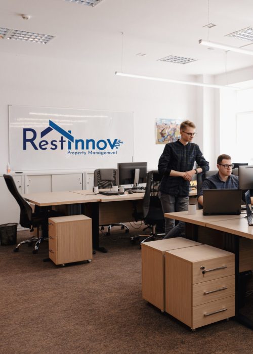 about-2048x1365verticale